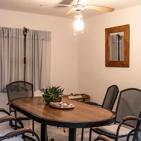 Apartment Seaside